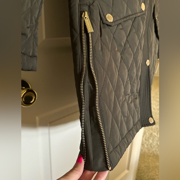 Women’s Faux-Fur-Collar Quilted Coat by Michael Kors - Picture 4 of 15